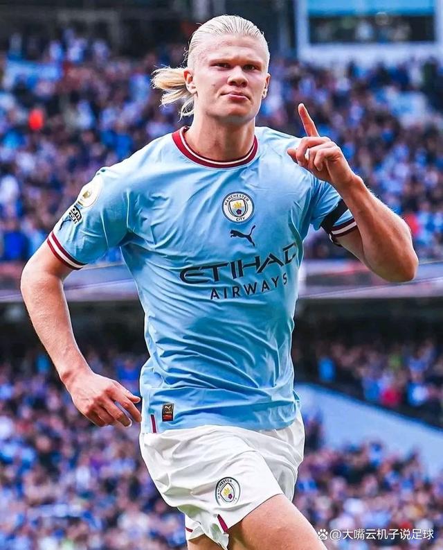 科隆4-1大胜九人汉堡，卡明斯基、马拉破门，菲拉伊、维埃拉离场（科隆4-1击退九人汉堡，卡明斯基、马拉建功，菲拉伊与维埃拉被罚下）