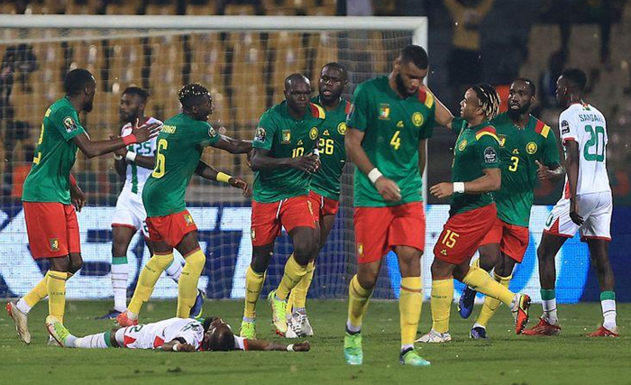 意甲：尤文2-0轻取卡利亚里（意甲：尤文2-0完胜卡利亚里）